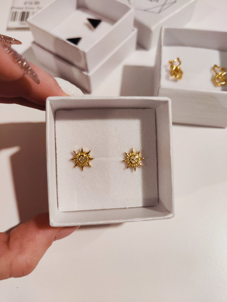 Gold Sun Earrings - Amona Jewelry
