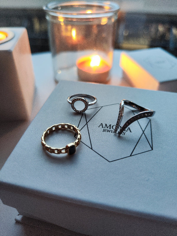 Timeless Rhodium-Plated Silver Zirconia Ring