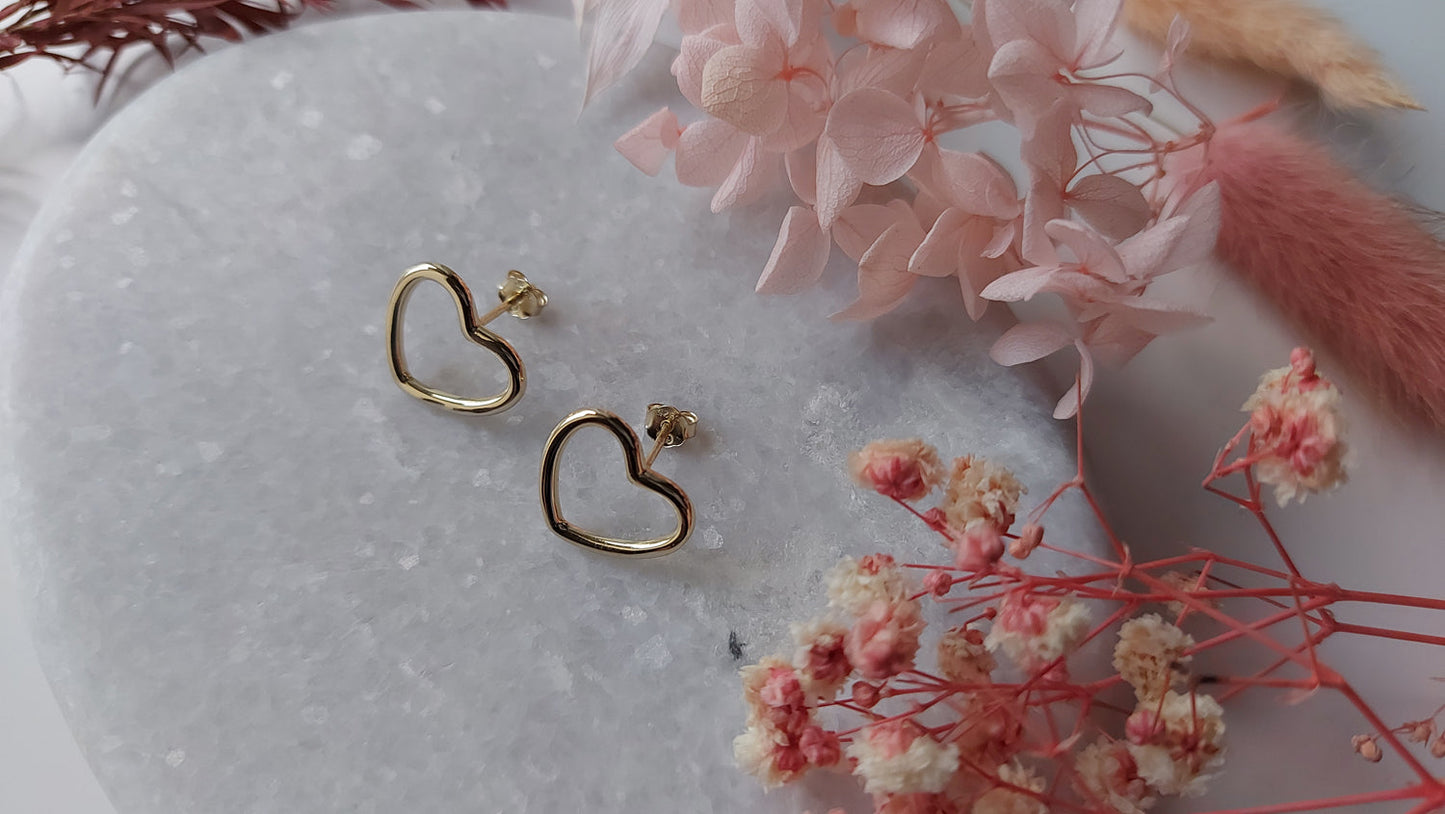 Heart Stud Earrings 14K Gold Plated Amona Jewellery