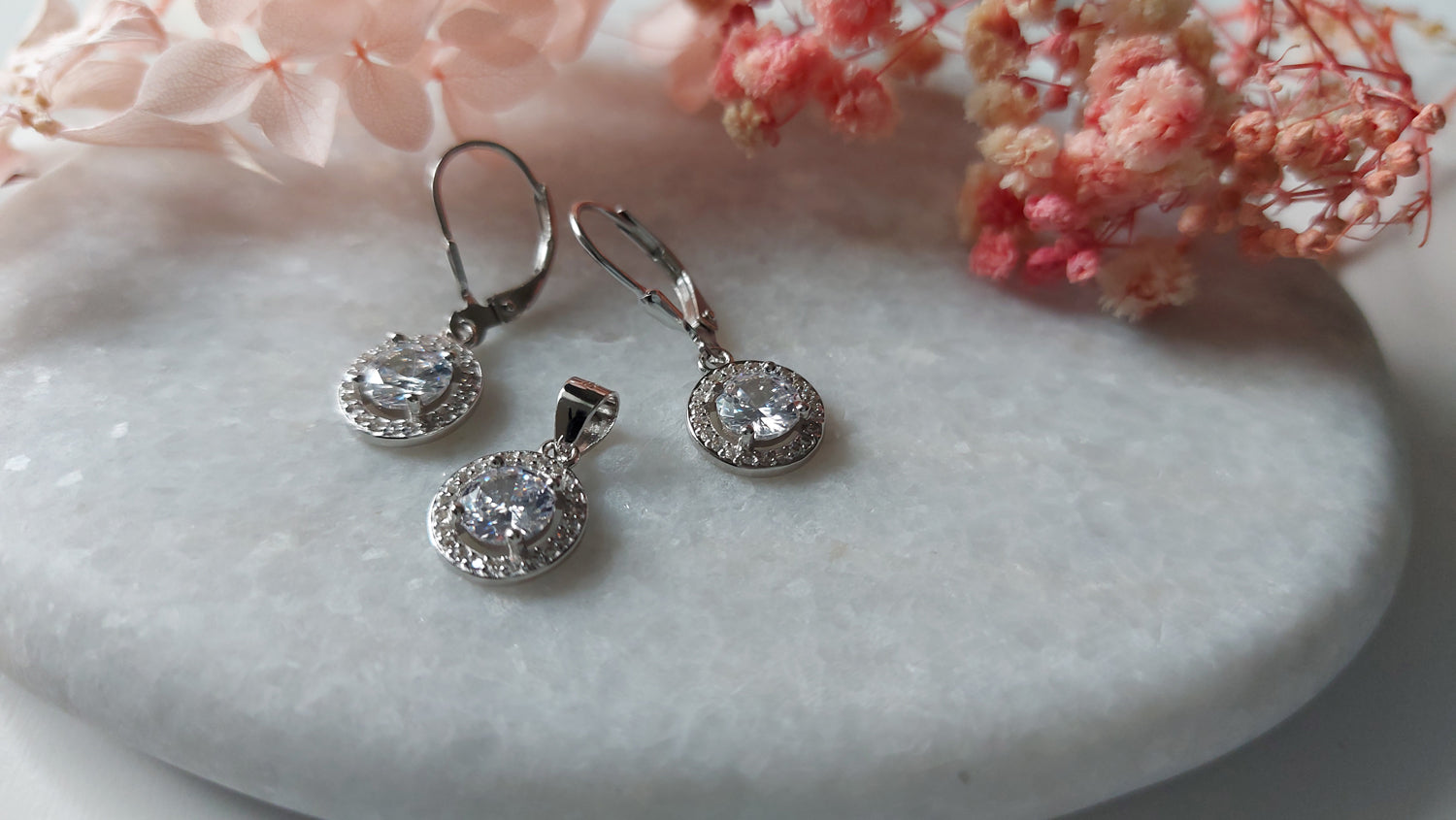 Rhodium-plated silver earrings and pendant set - Amona Jewelry