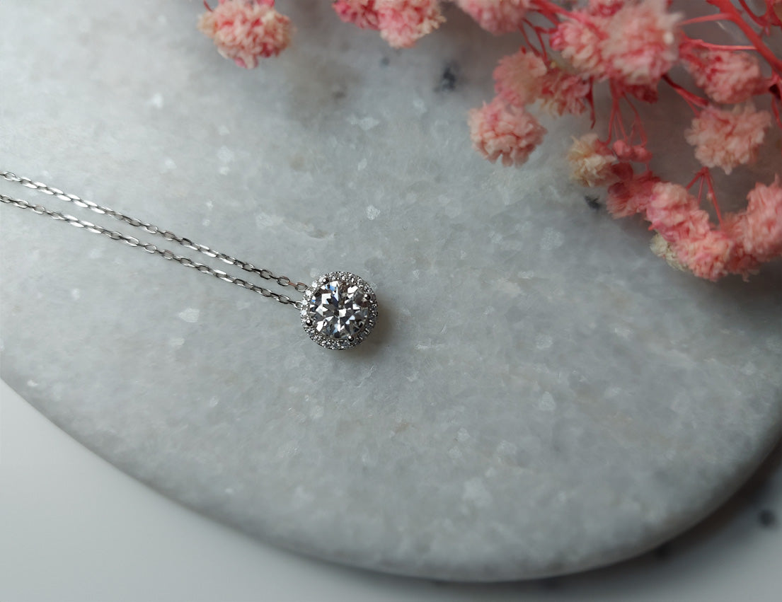 Moissanite Silver Necklace - Amona Jewelry 