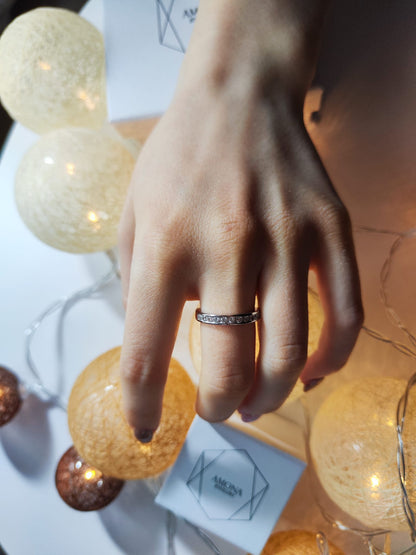 Sparkling Eternity Ring