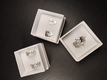 Zirconia Leaf Ring