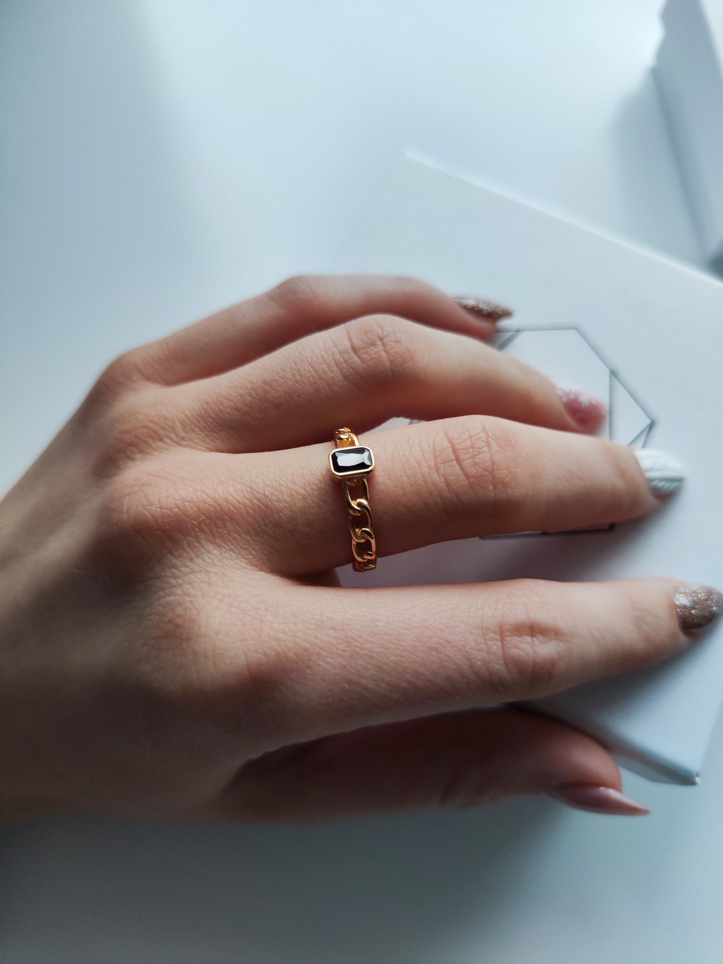 Golden Chain Ring Black CZ - Amona Jewelry