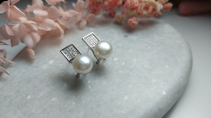 Silver Pearl Square Earrings