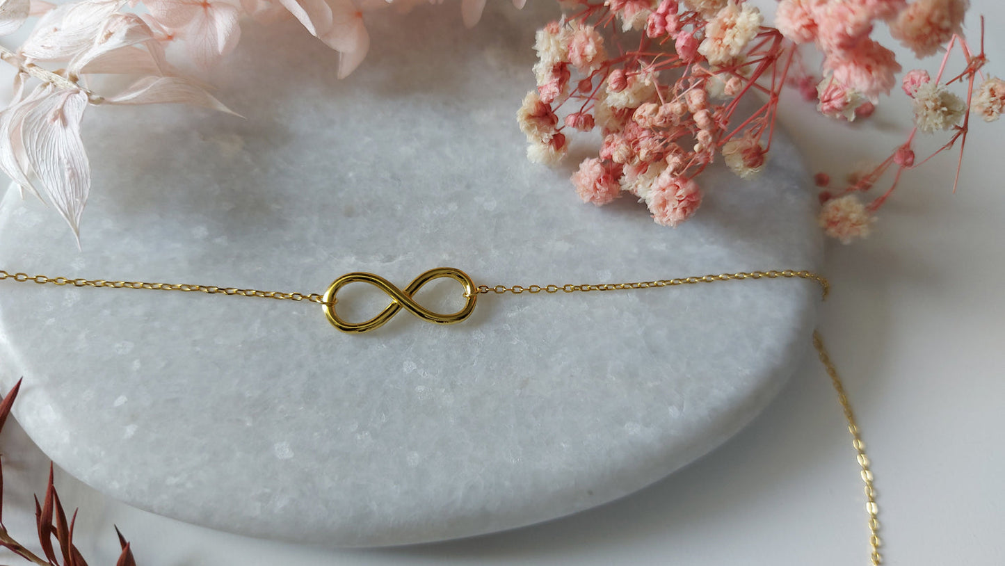 Gold Infinity Necklace - Amona Jewelry