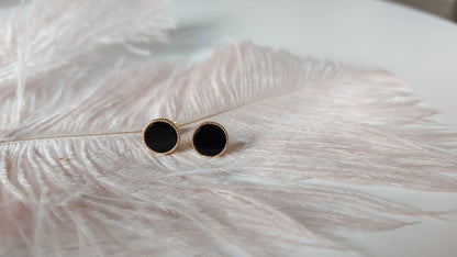 Gold Earrings with Onyx - Amona Jewellery